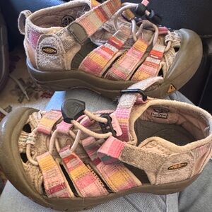 KEEN Kids' Pink and Tan Sandals